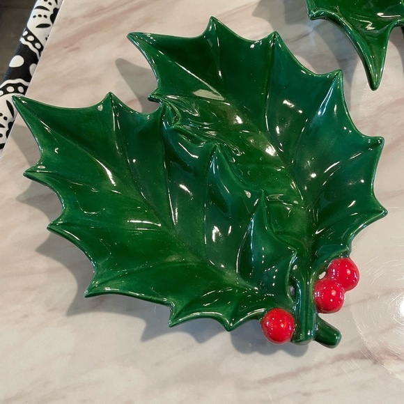 SET OF 2 VINTAGE CERAMIC HOLLY BERRY DIVIDED CANDY/RELISH/TRINKET DISH - Picture 2 of 11